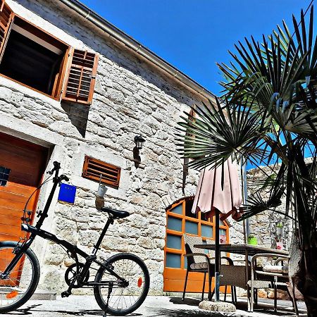 Joseph'S Yard Apartment Rovinj Exterior photo