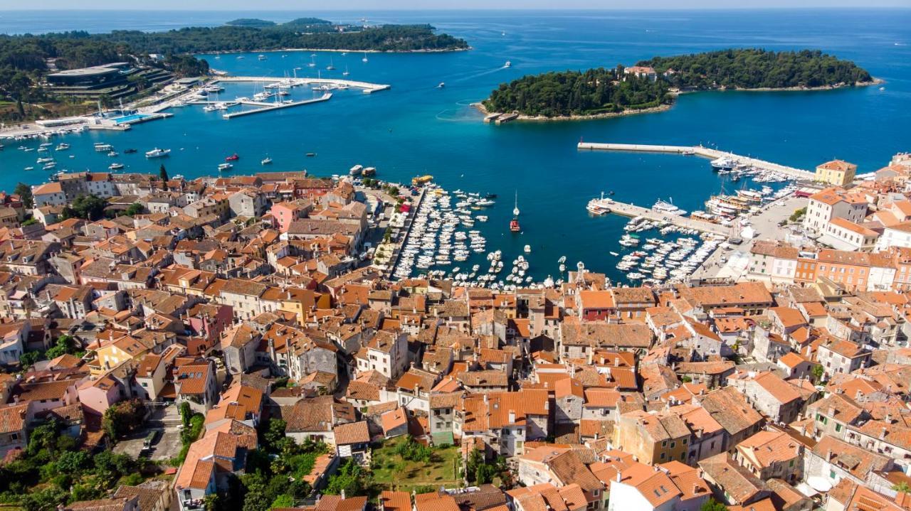 Joseph'S Yard Apartment Rovinj Exterior photo